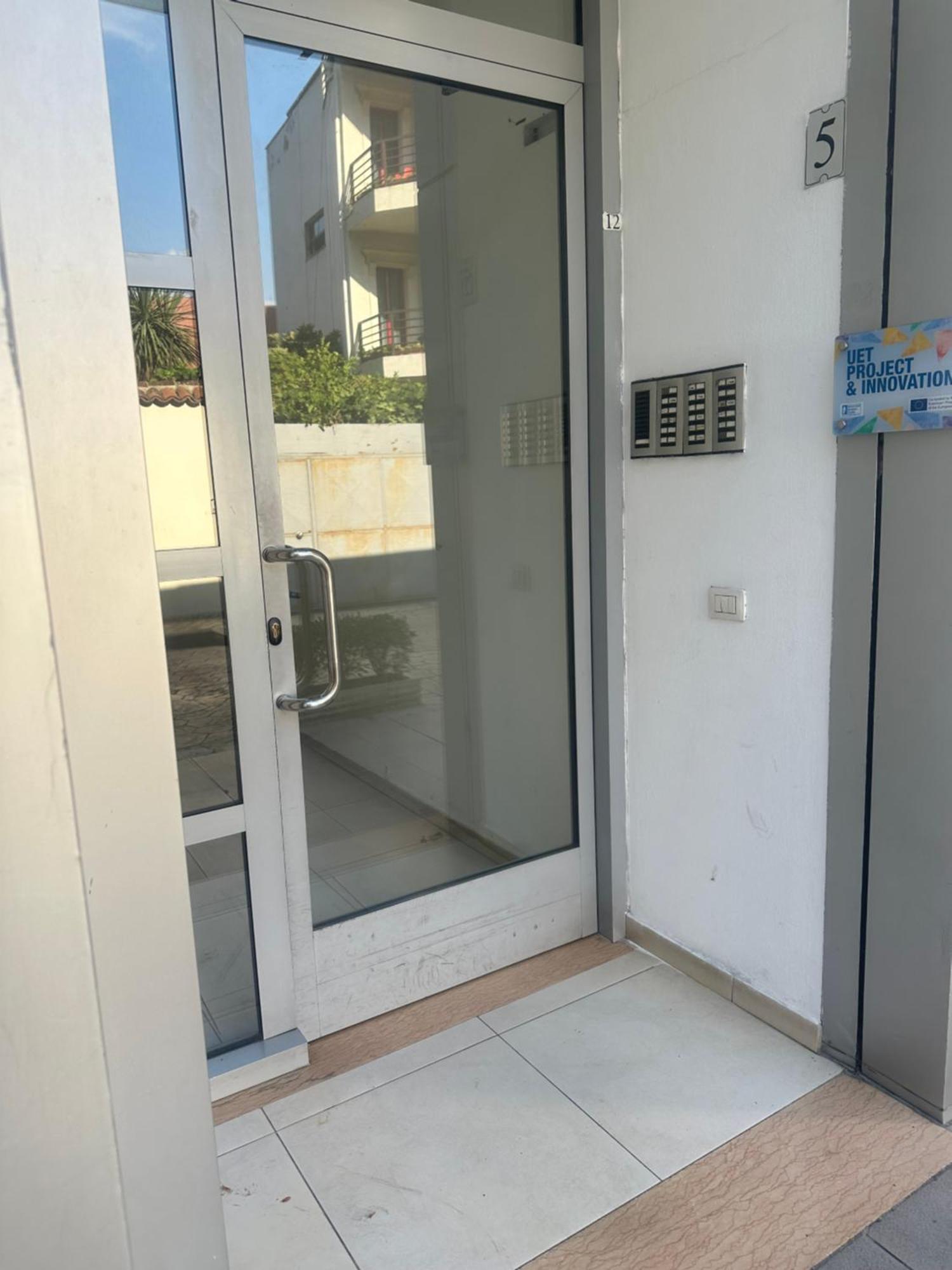 Kora Apartaments - Relaxing Escape Tirana Exterior photo